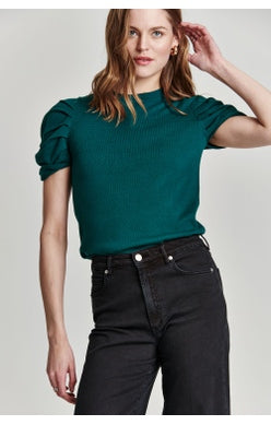 Nahla Puff Top