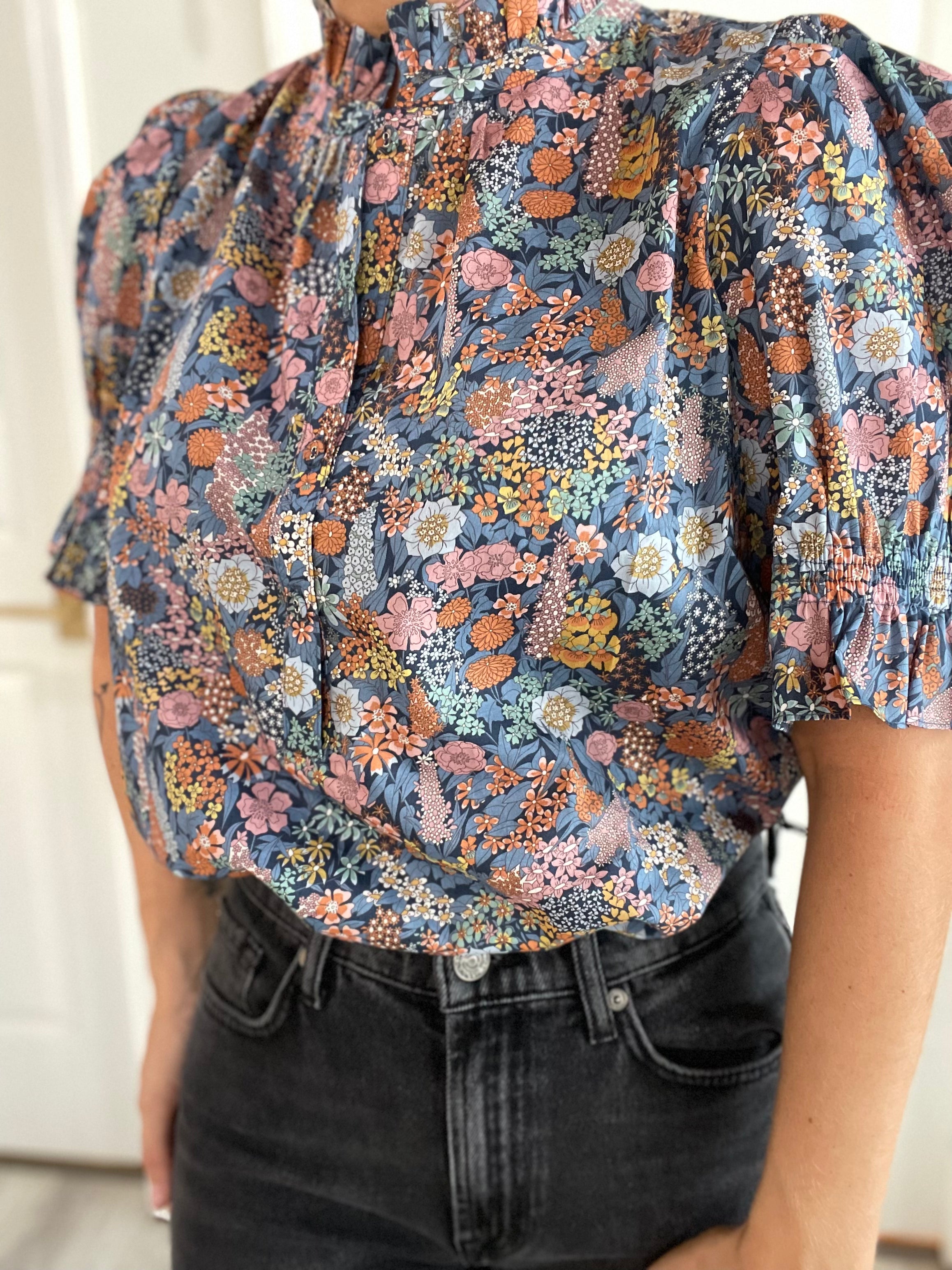 Ellis Blouse in Ciara