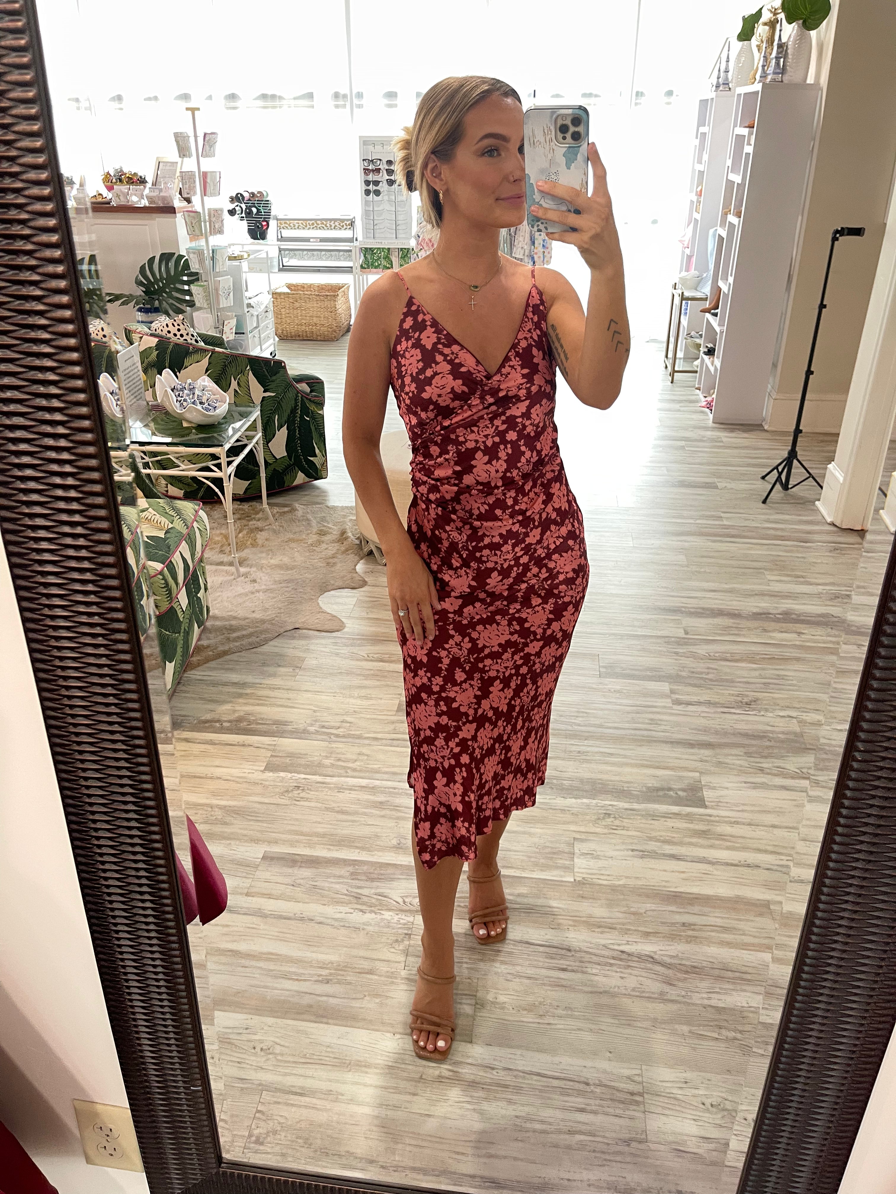 Jessika Dress in Wine Floral