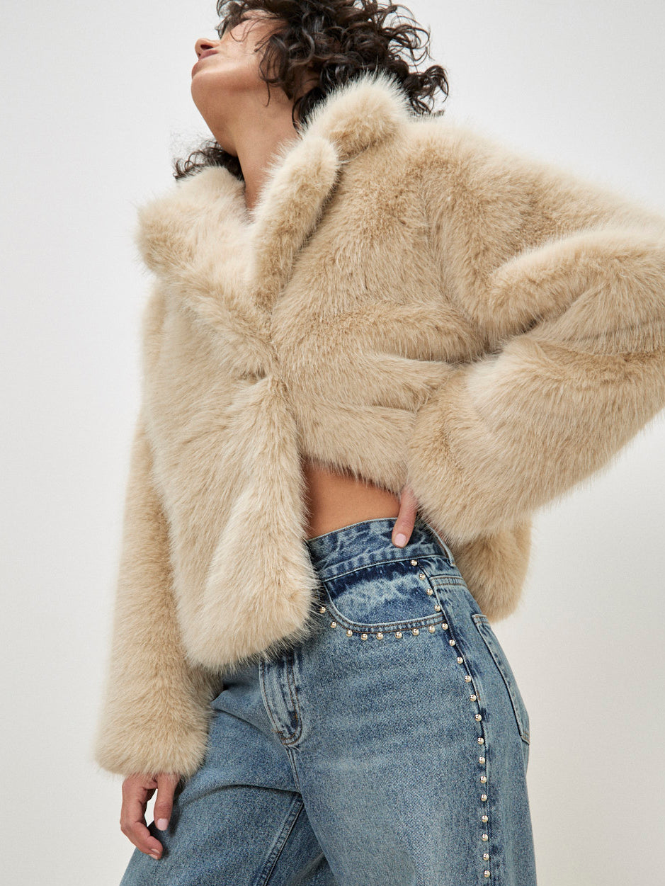 Aprés Faux Fur Short Coat – ZIA Boutique