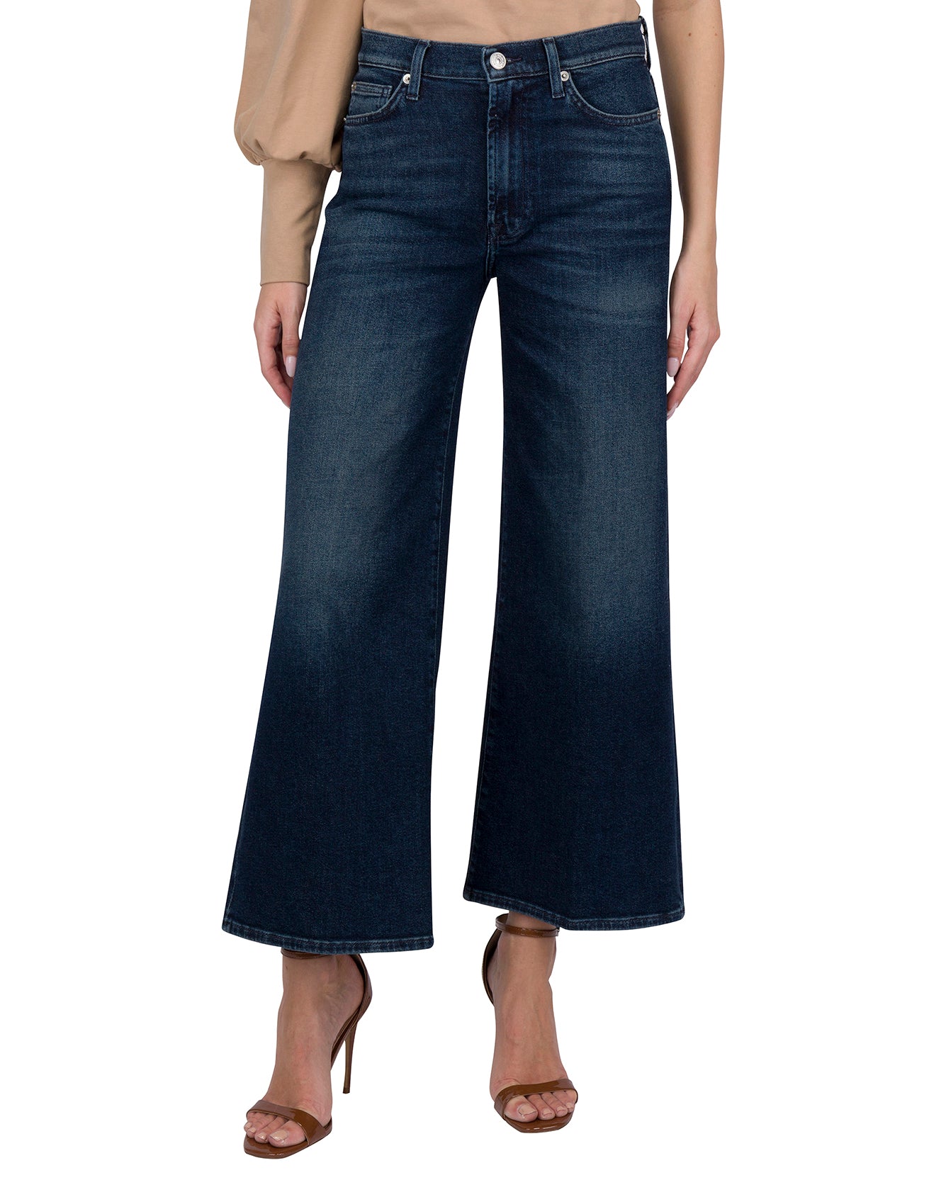 Cropped Jo in Blueland