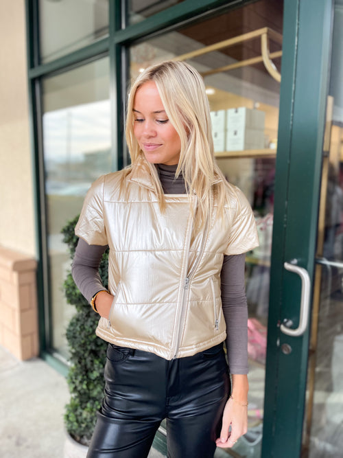 Metallic  Puffer Vest in Champagne